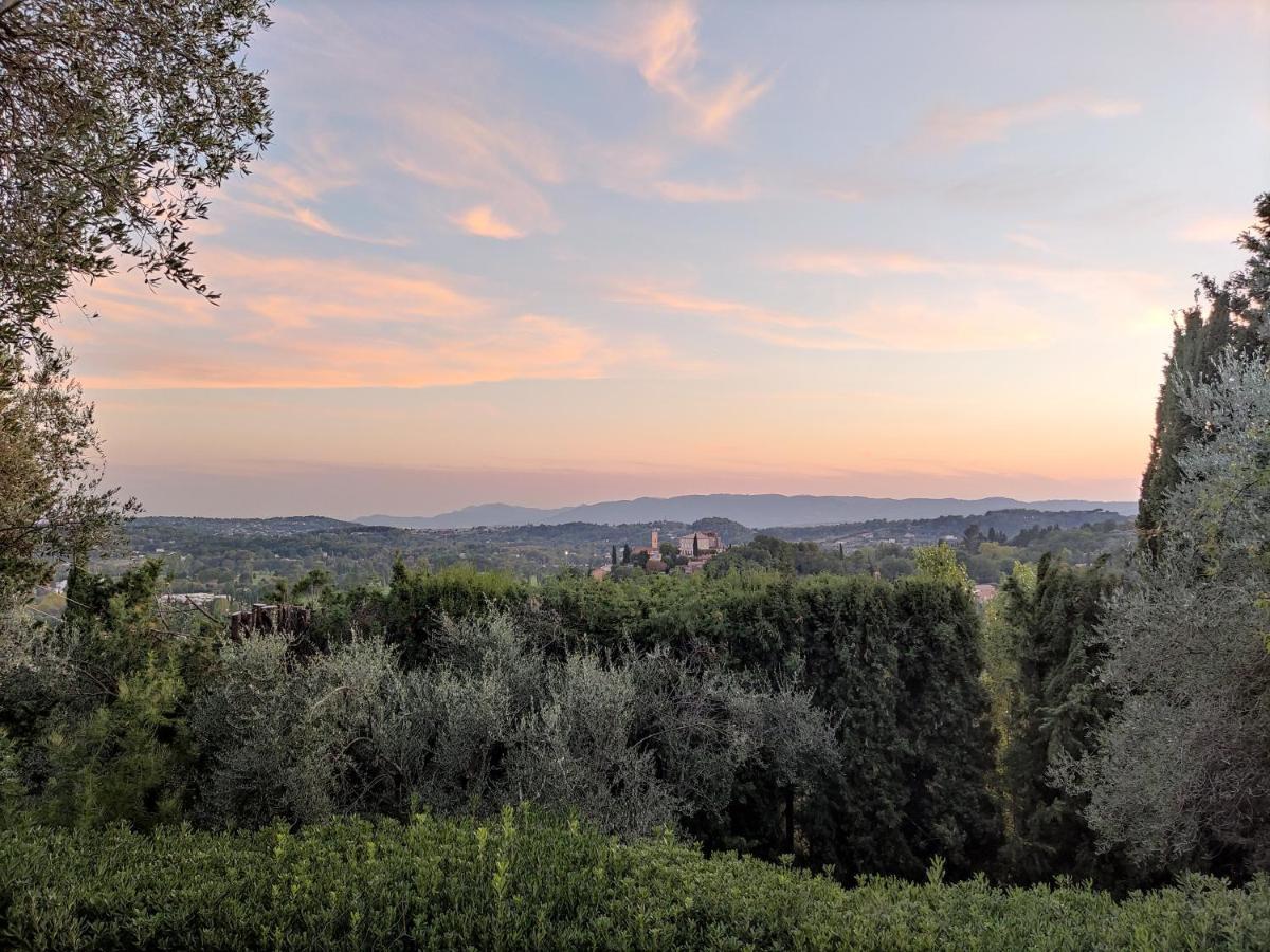 Apartment Cezanne With Heated Pool And Private Garden Chateauneuf-Grasse Zewnętrze zdjęcie