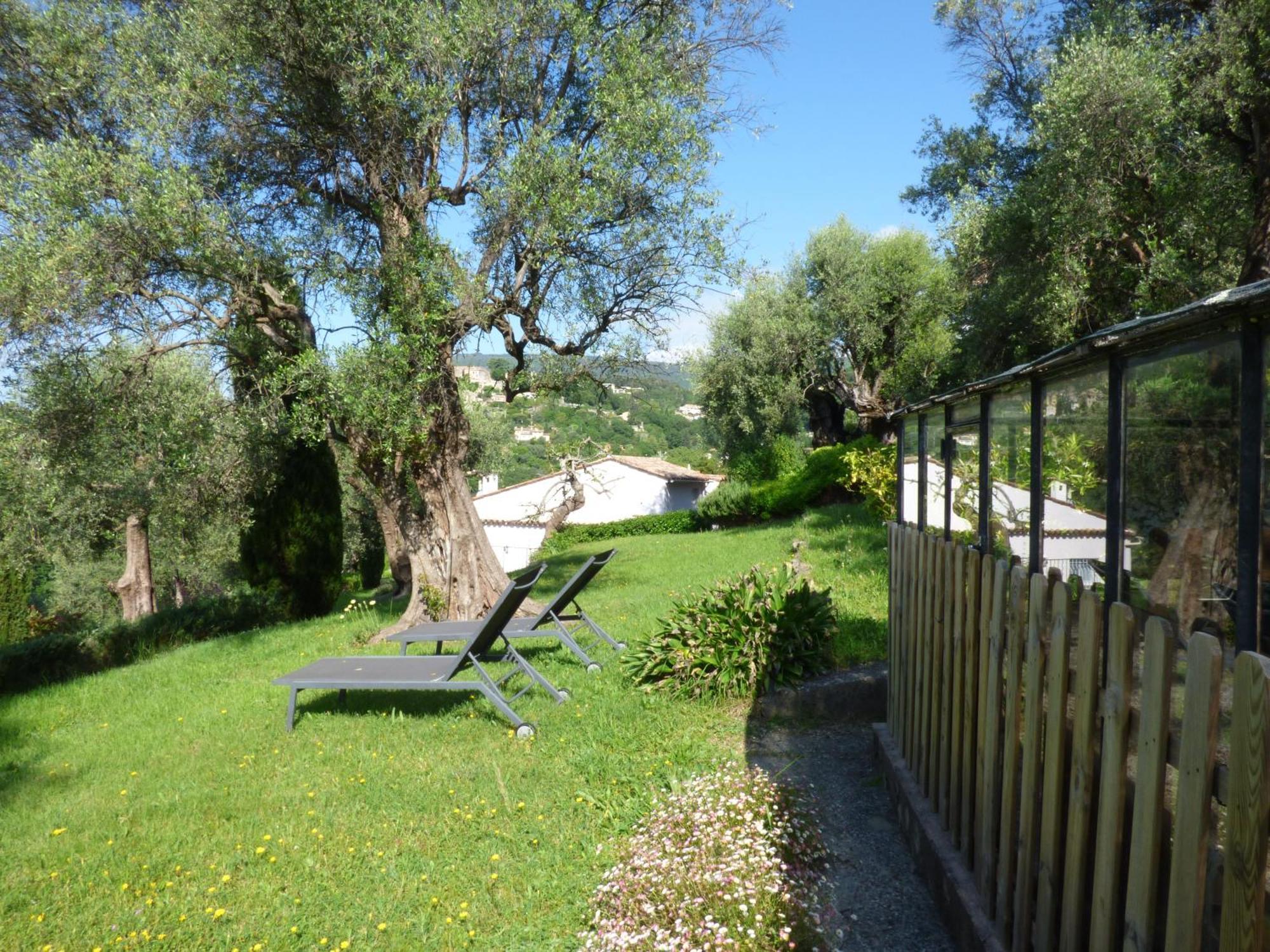 Apartment Cezanne With Heated Pool And Private Garden Chateauneuf-Grasse Zewnętrze zdjęcie